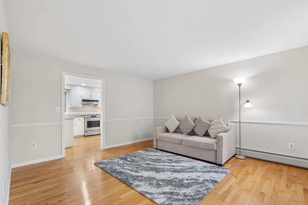 7 Providence Road, Westford MA 01886 photo 11