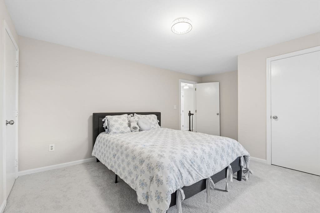 7 Providence Road, Westford MA 01886 photo 21