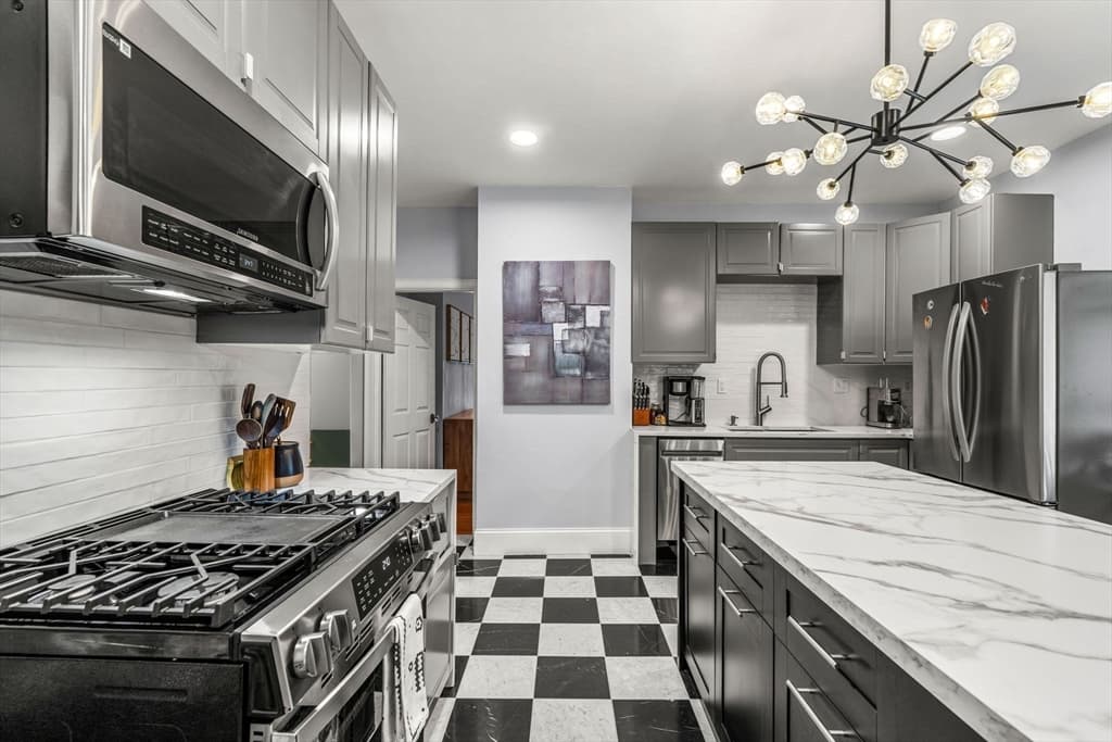14 Wabon St, Boston MA 02121 photo 11