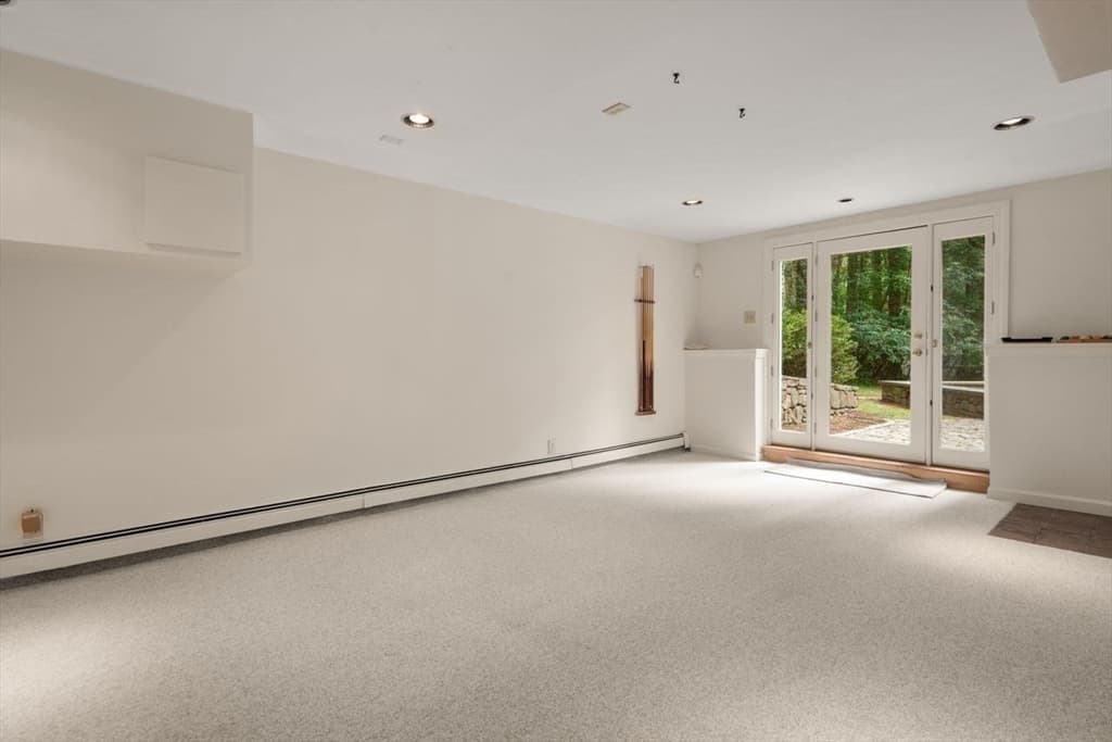 Single Family Residence at 36 Saddle Ridge Road, Sudbury MA 01776, Sudbury, photo 31 of 42