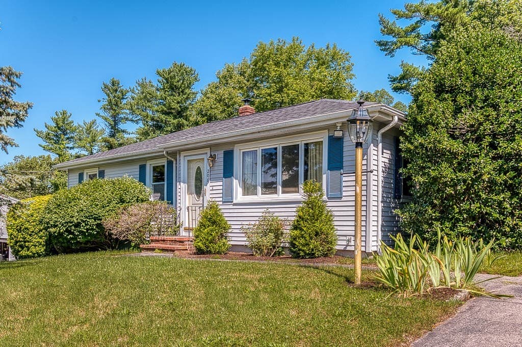 208 Stony Brook Road, Raynham MA 02767