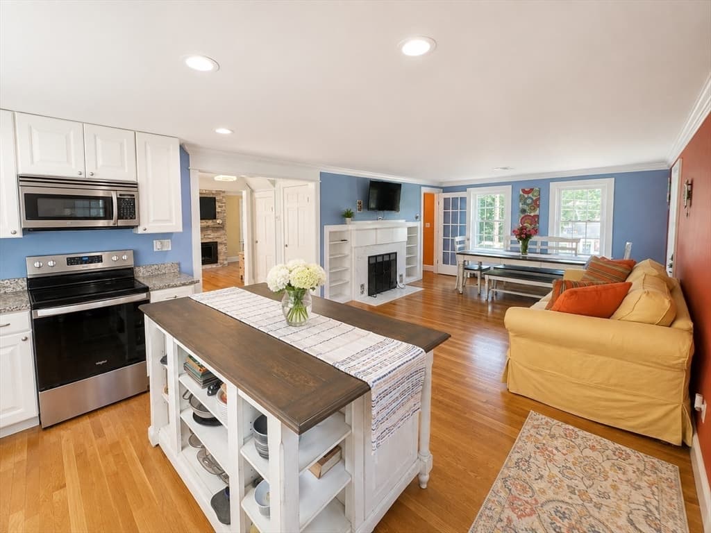 238 Liberty St, Braintree MA 02184 photo 6