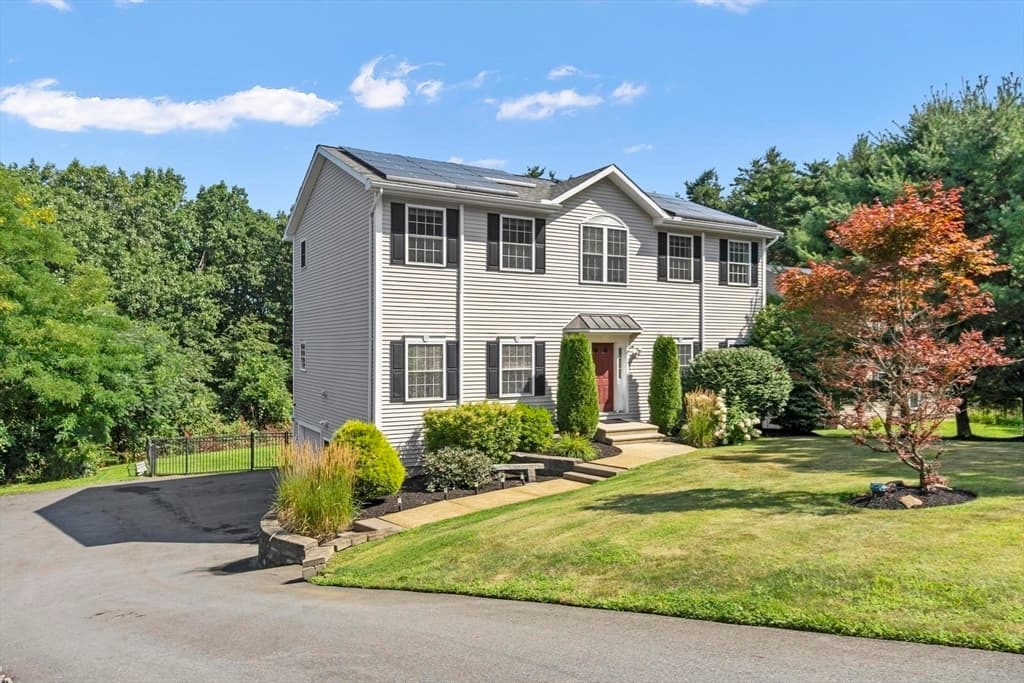 677 Franklin Rd, Fitchburg MA 01420 photo 12