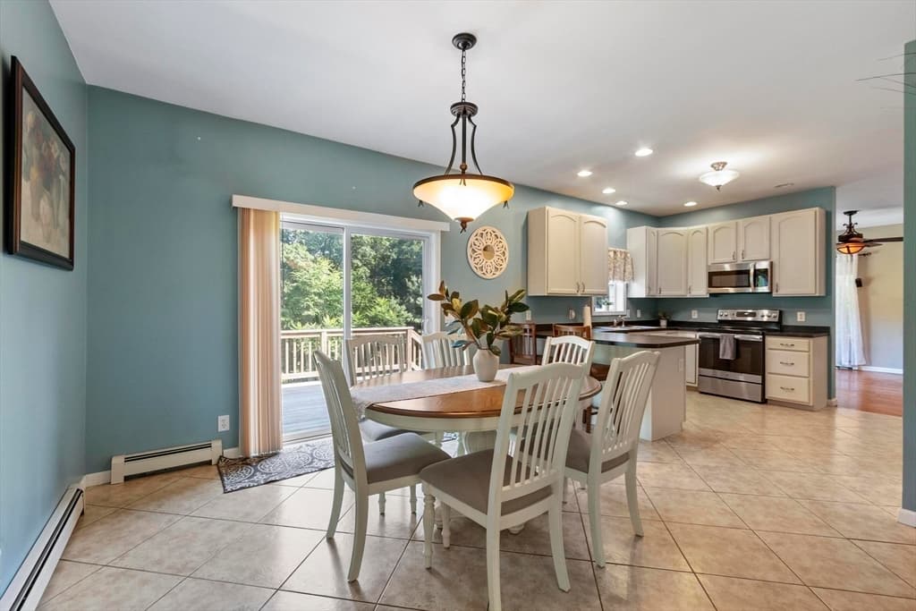 677 Franklin Rd, Fitchburg MA 01420 photo 7