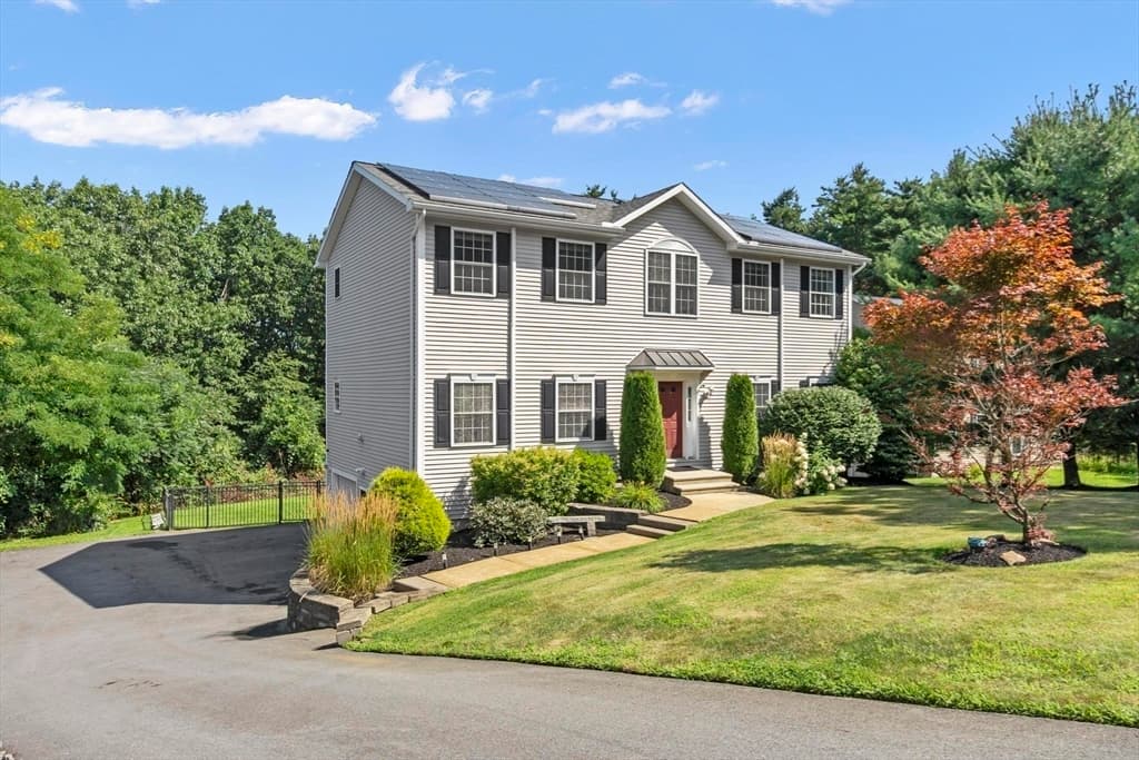 677 Franklin Rd, Fitchburg MA 01420 photo 11