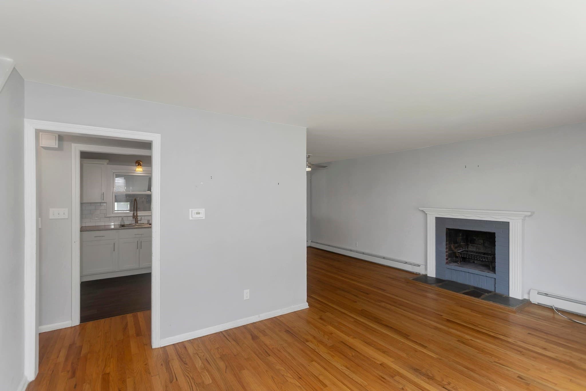 Single Family Residence at 155 Old Farm Rd, Springfield MA 01119, Springfield, photo 6 of 33