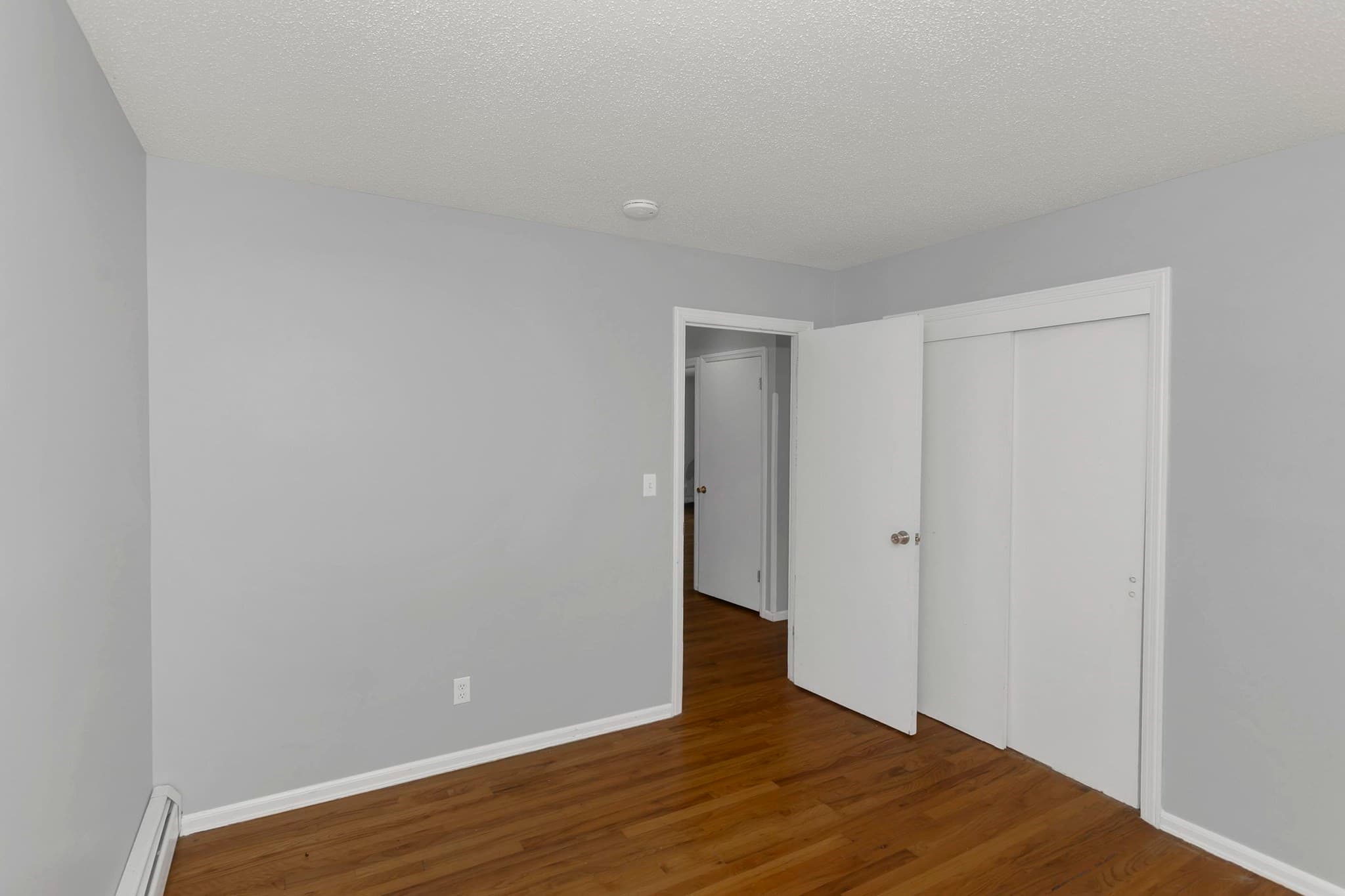 Single Family Residence at 155 Old Farm Rd, Springfield MA 01119, Springfield, photo 13 of 33