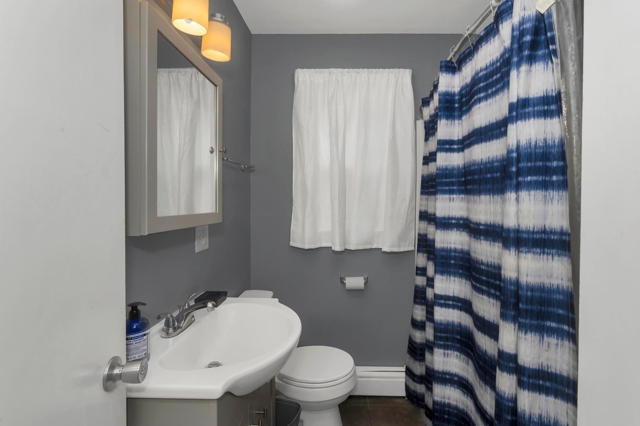 Single Family Residence at 155 Old Farm Rd, Springfield MA 01119, Springfield, photo 14 of 33