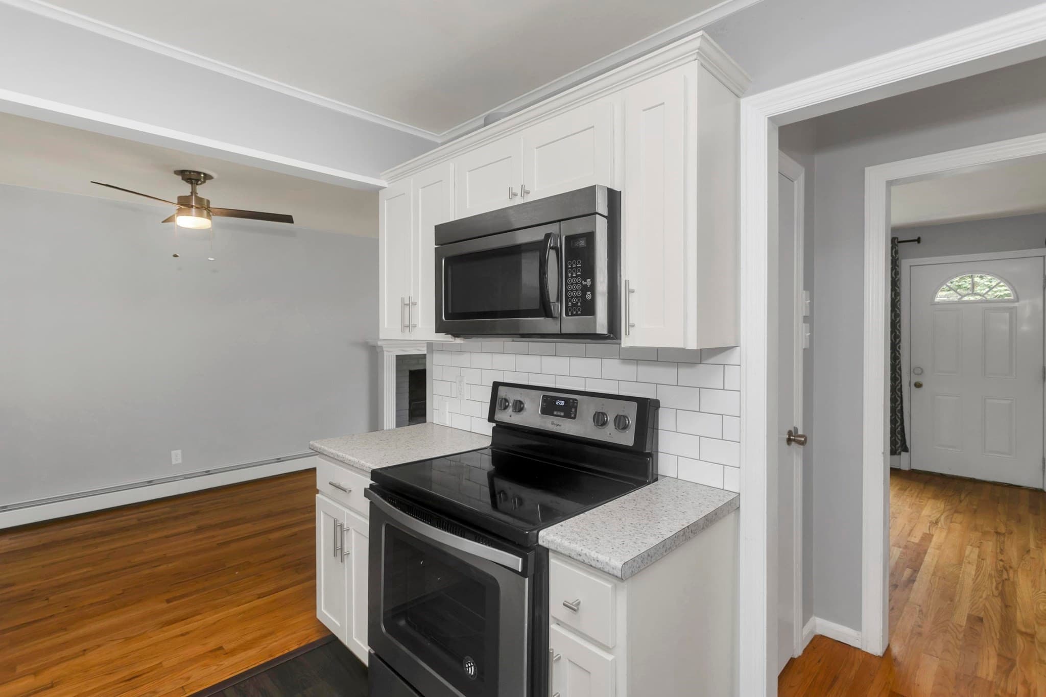 Single Family Residence at 155 Old Farm Rd, Springfield MA 01119, Springfield, photo 8 of 33