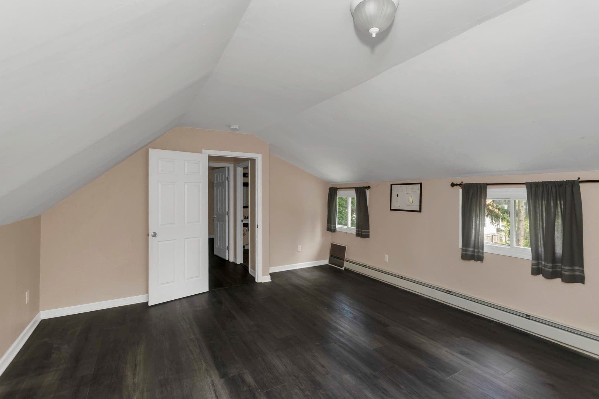 Single Family Residence at 155 Old Farm Rd, Springfield MA 01119, Springfield, photo 21 of 33