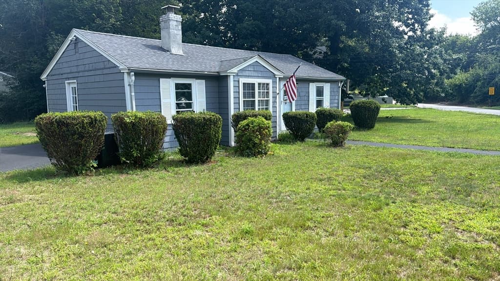 1 E Public St, Freetown MA 02702