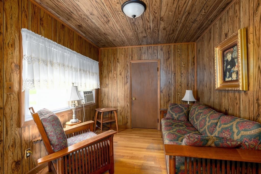 Single Family Residence at 44 Zenith Drive, Worcester MA 01602, Worcester, photo 12 of 24