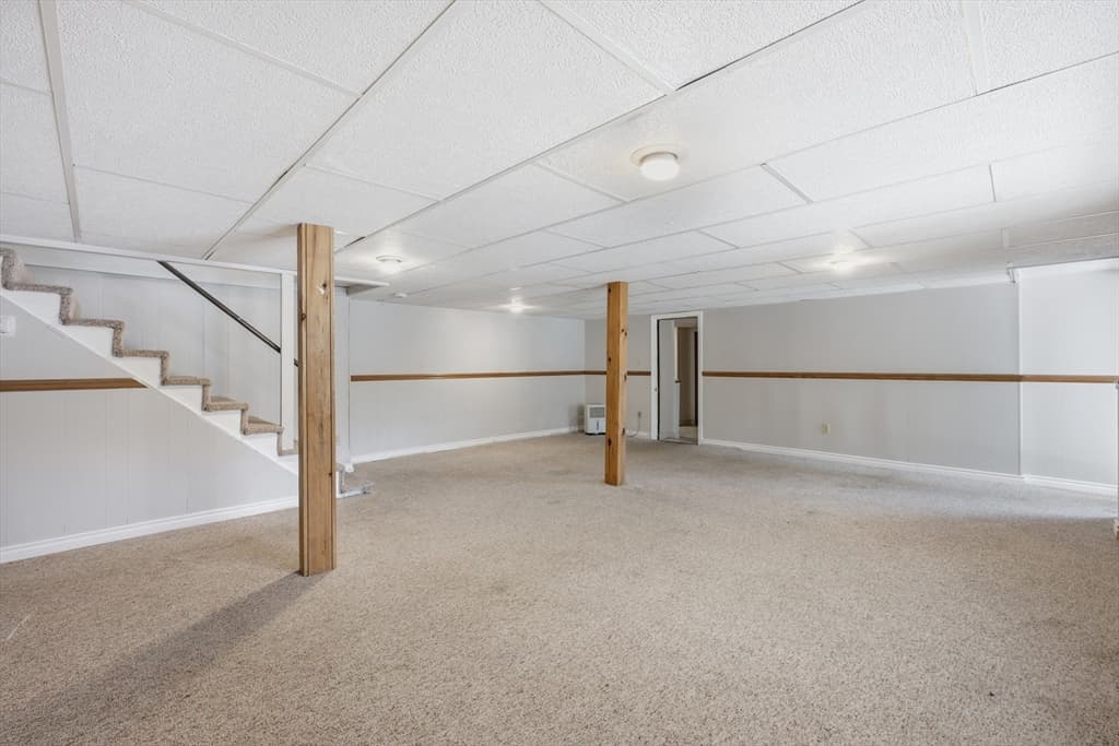 19 Crocker Ave, Lunenburg MA 01462 photo 27