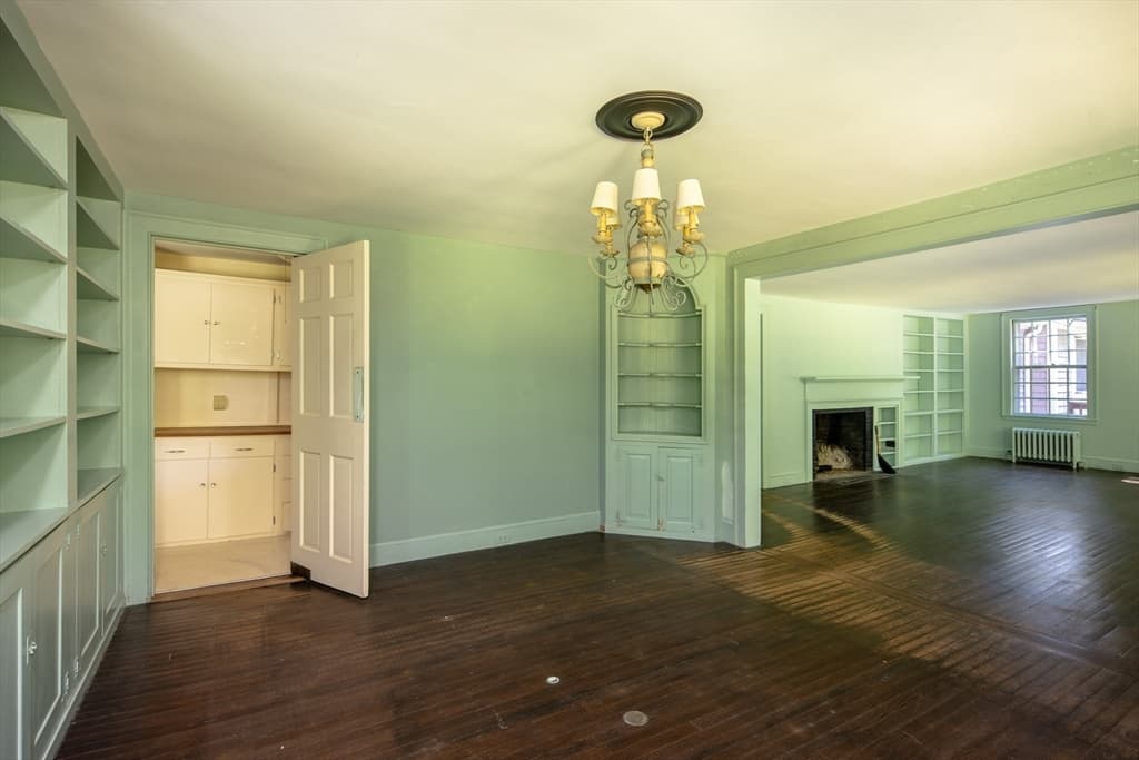 Single Family Residence at 92 Front St, Marion MA 02738, Marion, photo 17 of 38