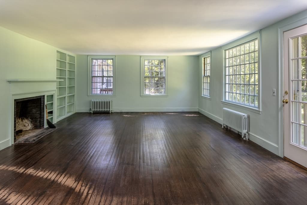 Single Family Residence at 92 Front St, Marion MA 02738, Marion, photo 14 of 38