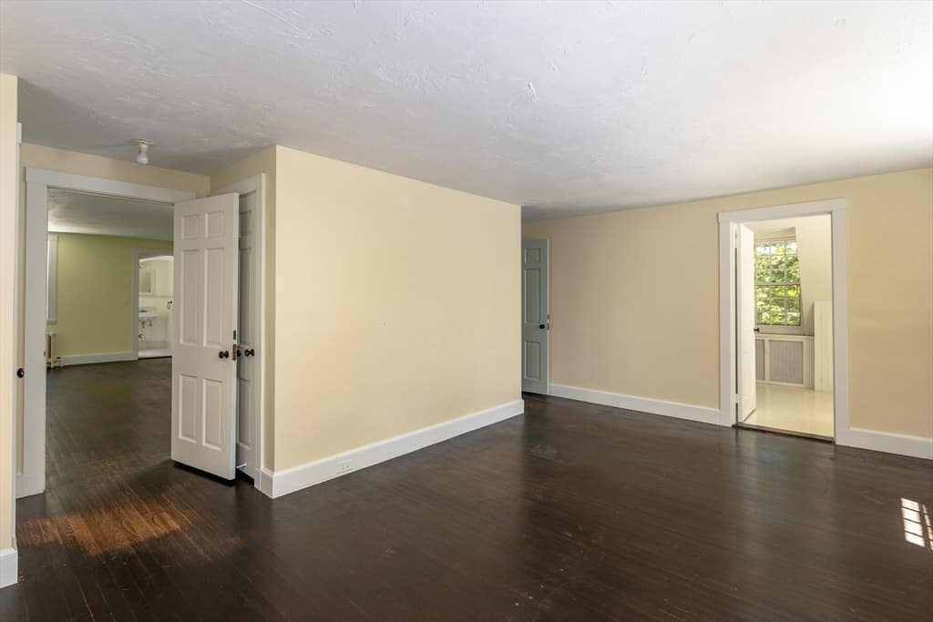 Single Family Residence at 92 Front St, Marion MA 02738, Marion, photo 25 of 38