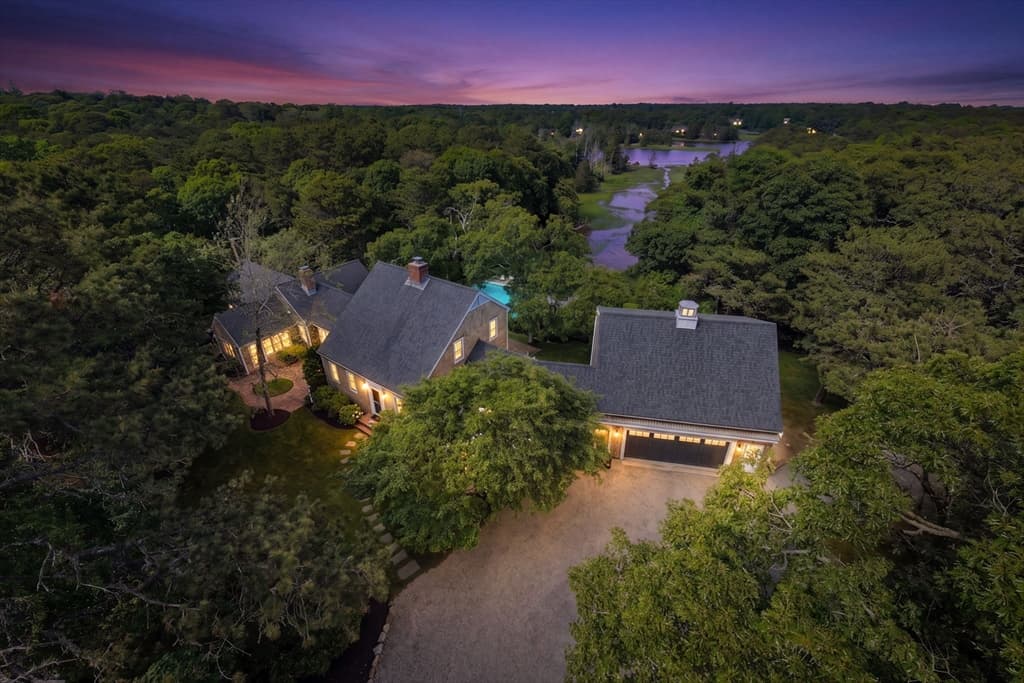 58 Keziahs Ln, Orleans MA 02653