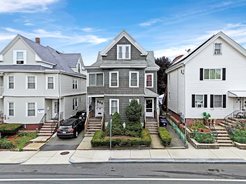 28 Ferry St, Everett MA 02149 photo 2