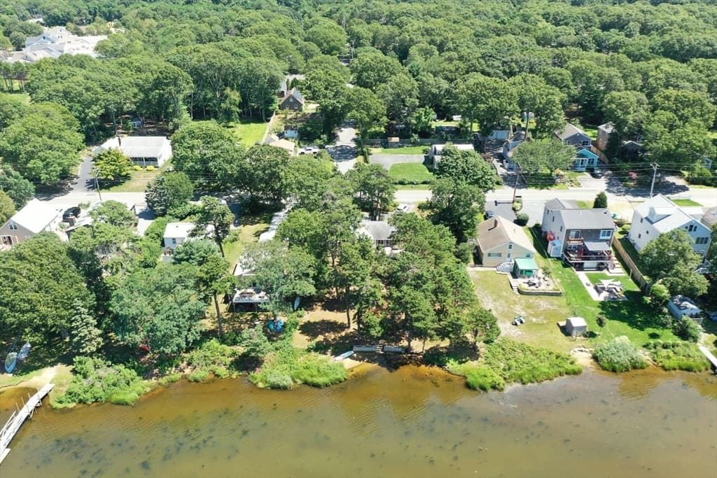 107 Shorewood Dr, Falmouth MA 02536 photo 33