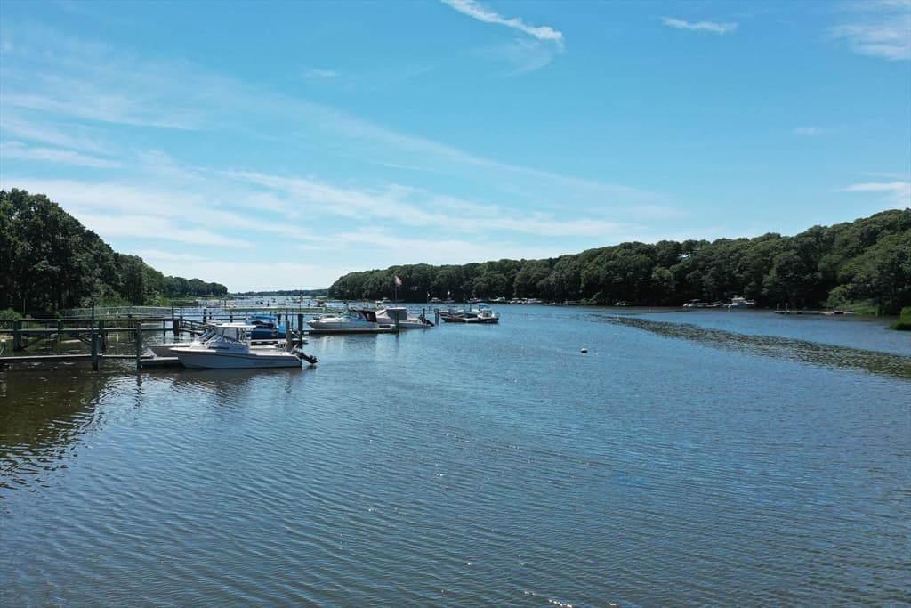107 Shorewood Dr, Falmouth MA 02536 photo 31