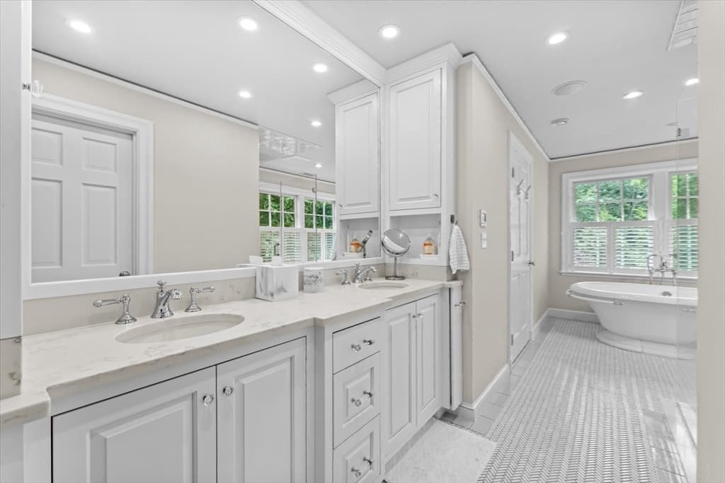 Single Family Residence at 1 Colburn Road, Manchester MA 01944, Manchester, photo 28 of 42