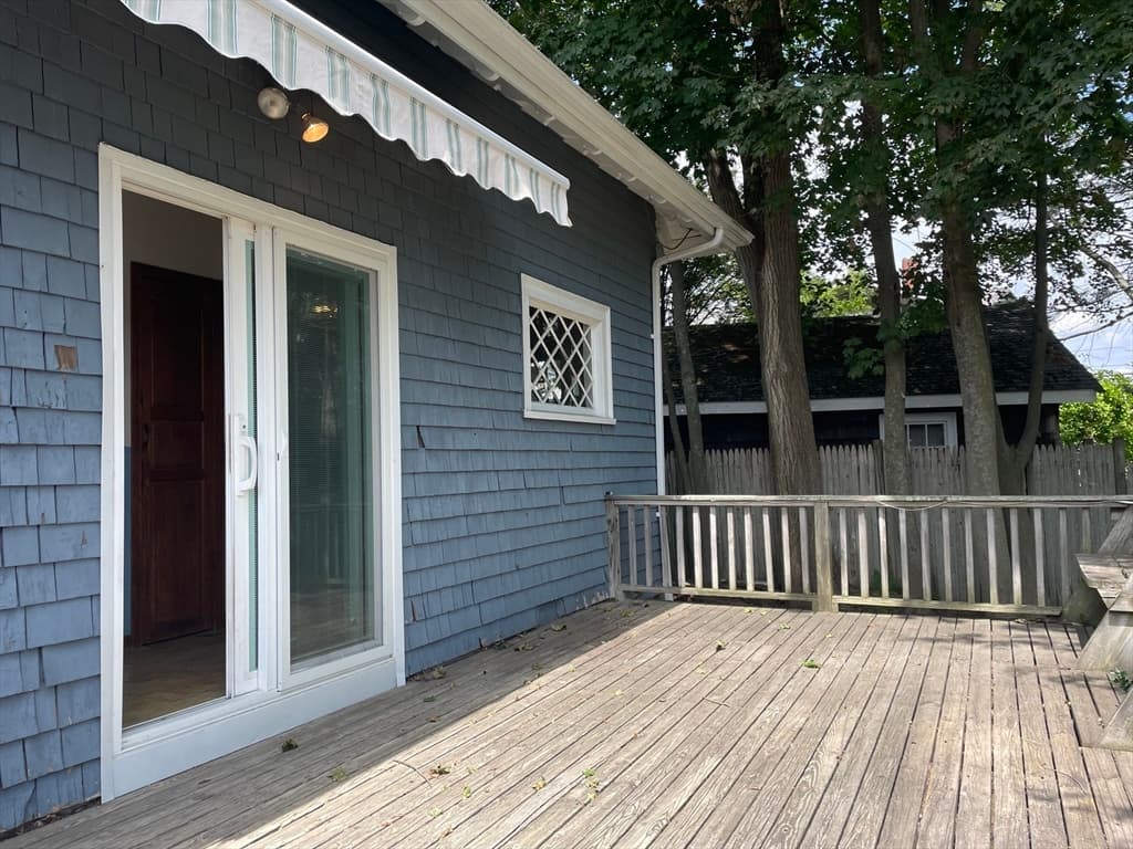 12 Tilton Ave, Brockton MA 02301 photo 8