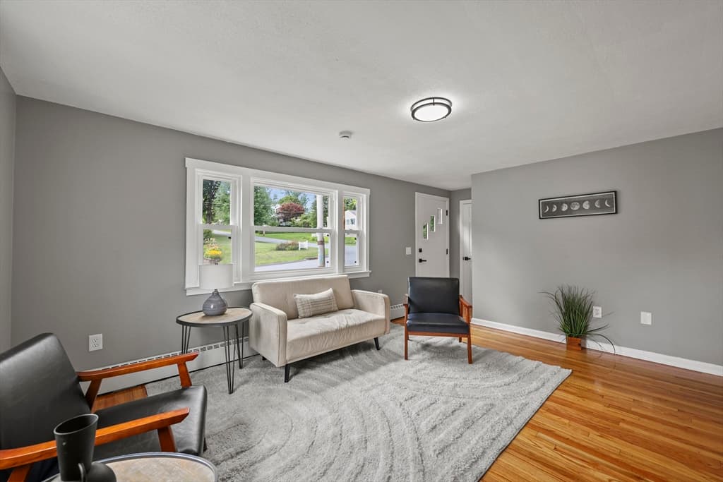 Single Family Residence at 140 Cole Ave, Pittsfield MA 01201, Pittsfield, photo 6 of 39