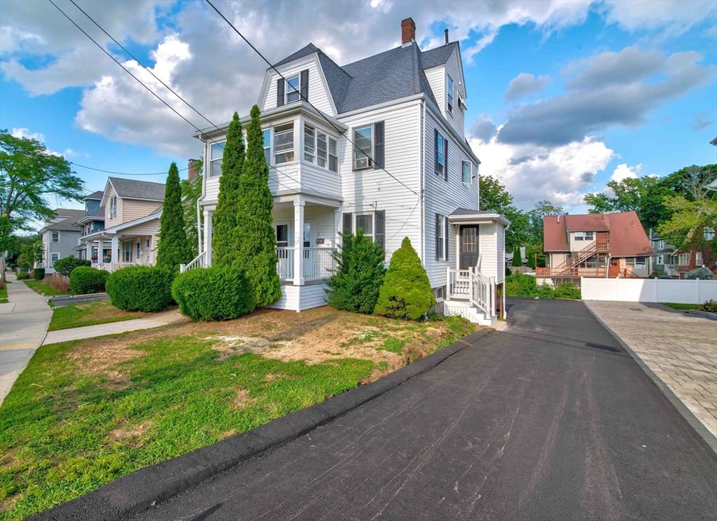9 Vassall St, Quincy MA 02170