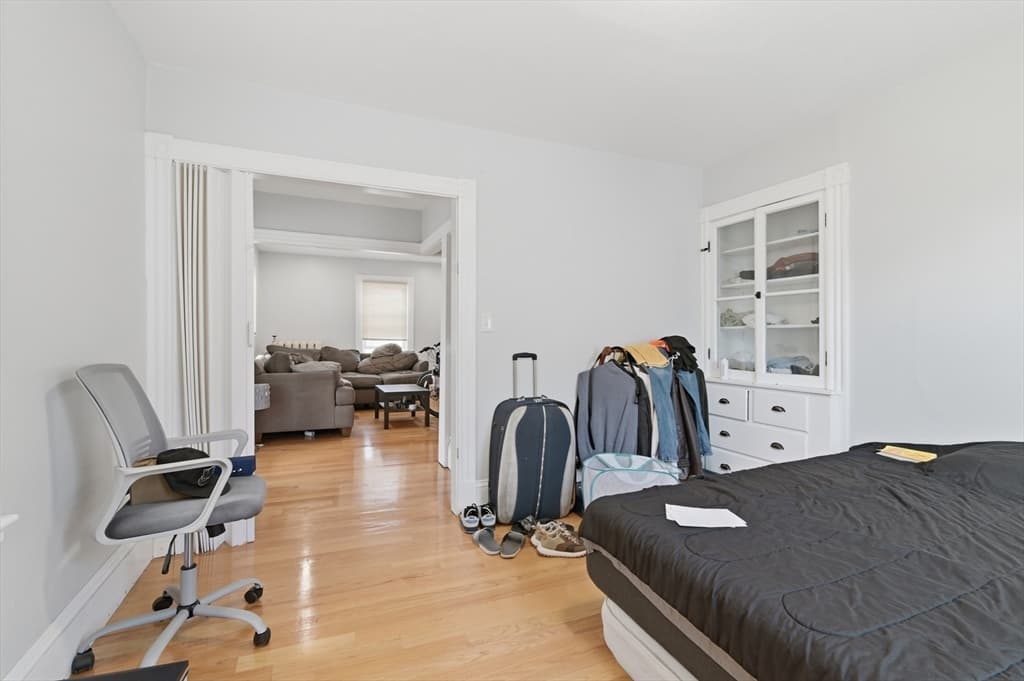 9 Vassall St, Quincy MA 02170 photo 10