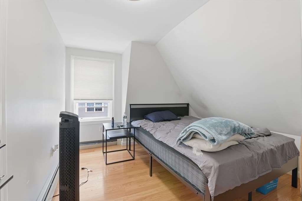 9 Vassall St, Quincy MA 02170 photo 14