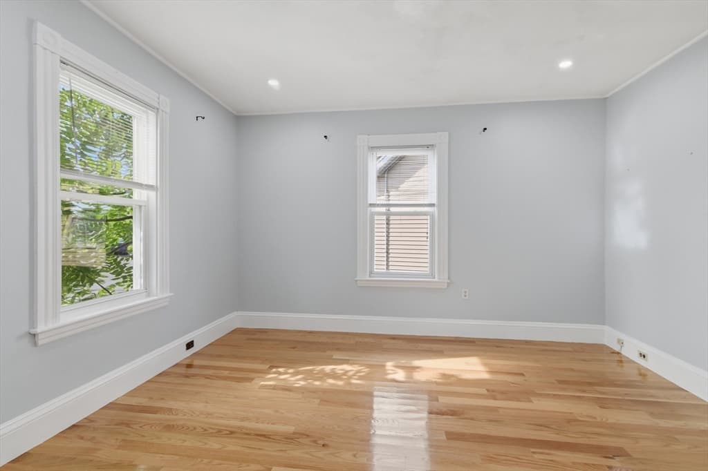9 Vassall St, Quincy MA 02170 photo 25