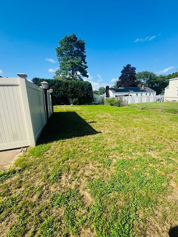 Single Family Residence at 47 Redden Rd, Springfield MA 01119, Springfield, photo 18 of 19