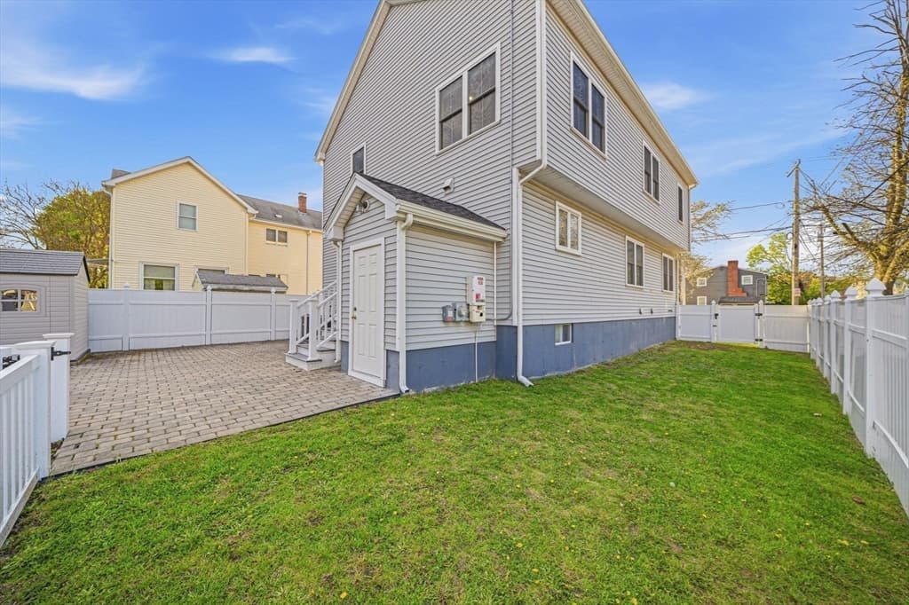305 Lynn St, Malden MA 02148 photo 36