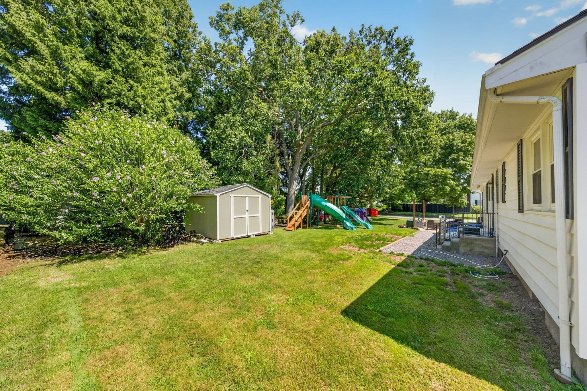Single Family Residence at 84 Evans Street, Somerset MA 02726, photo 27 of 42