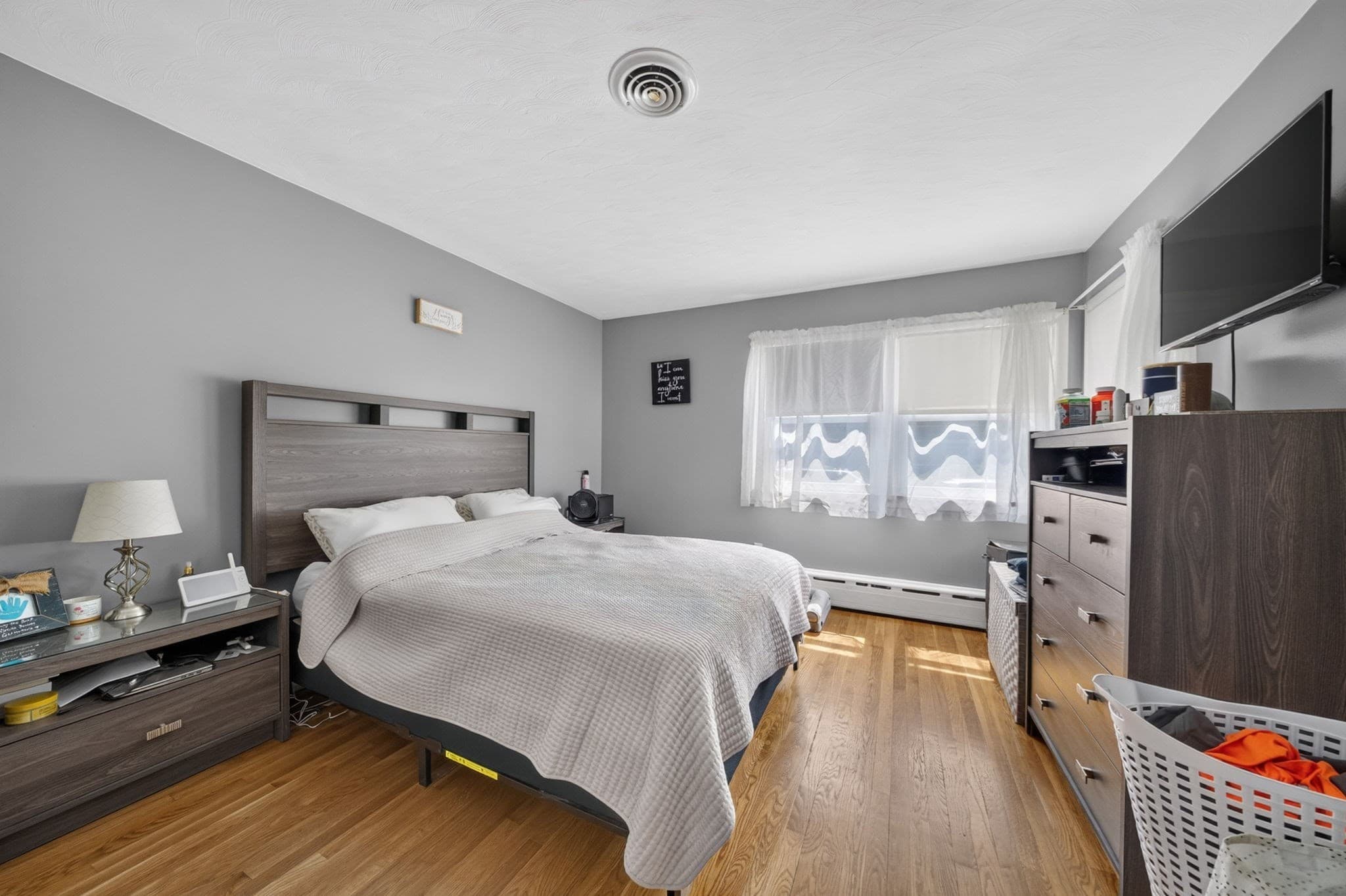 Single Family Residence at 84 Evans Street, Somerset MA 02726, photo 13 of 42