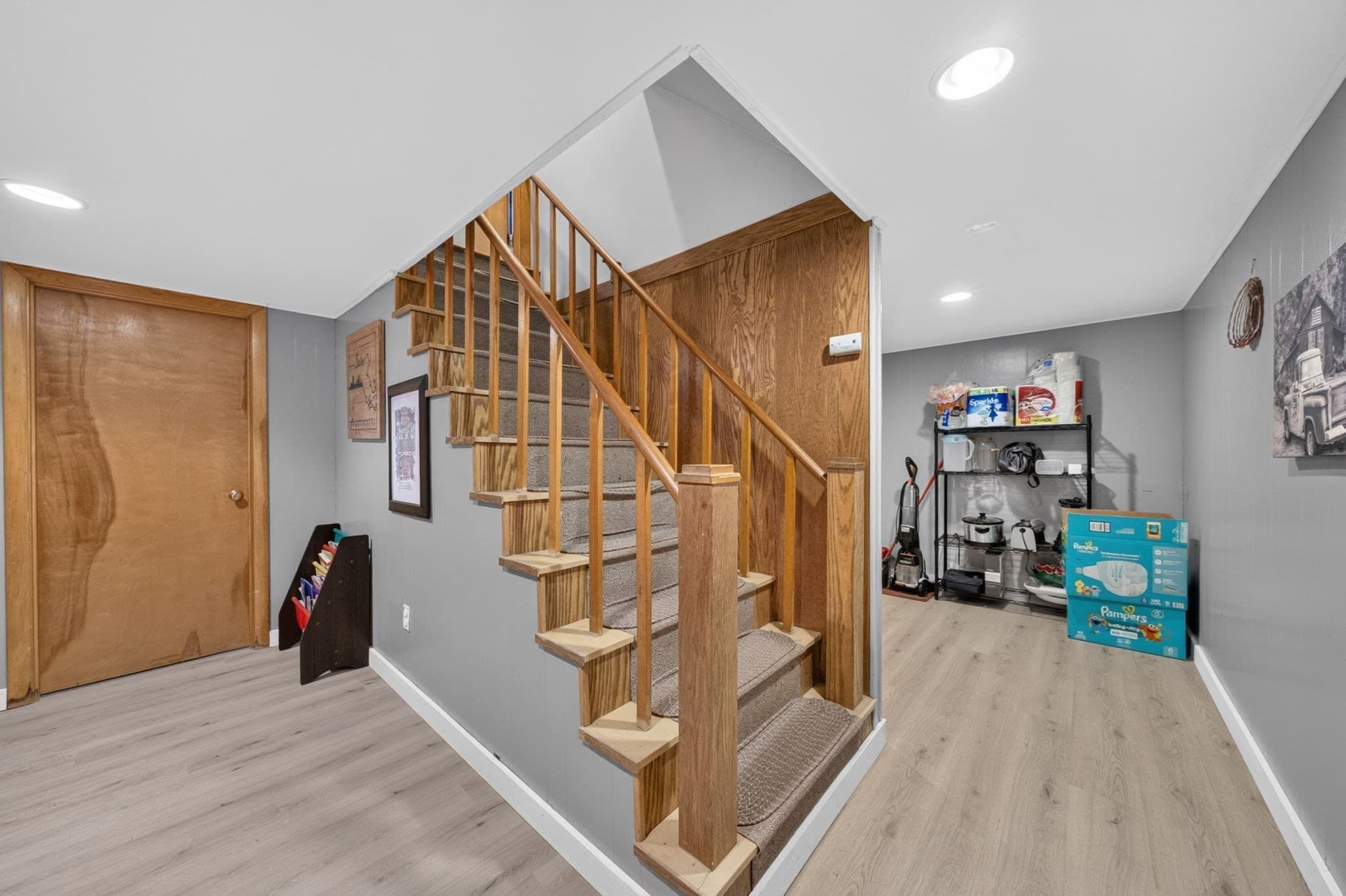 Single Family Residence at 84 Evans Street, Somerset MA 02726, photo 20 of 42