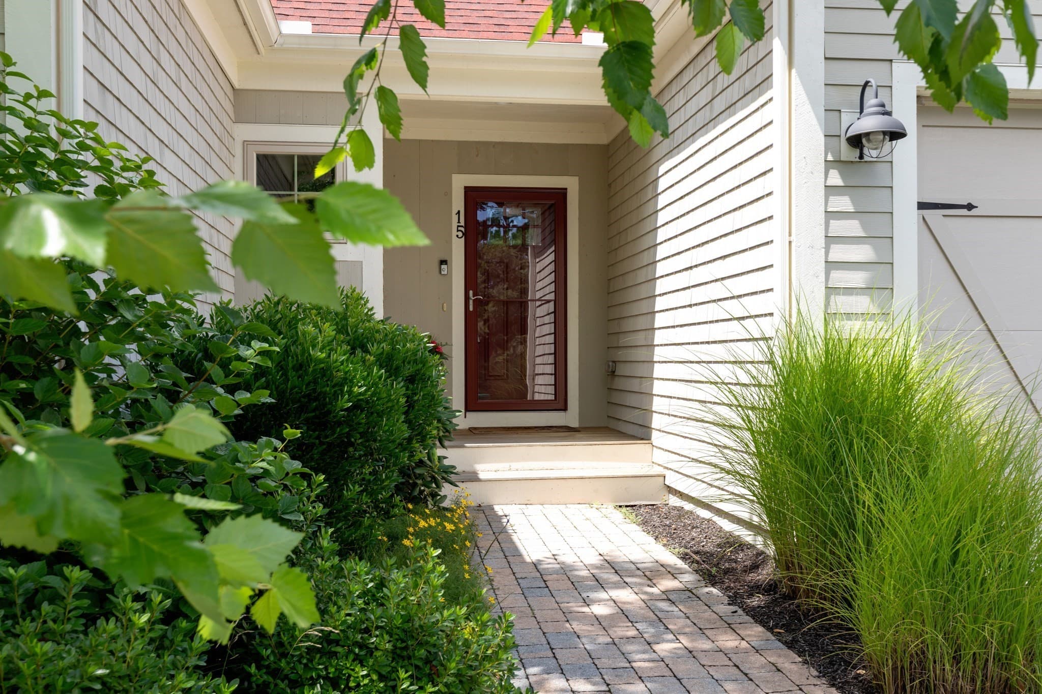 Single Family Residence at 15 Southview Way, Plymouth MA 02360, photo 2 of 36
