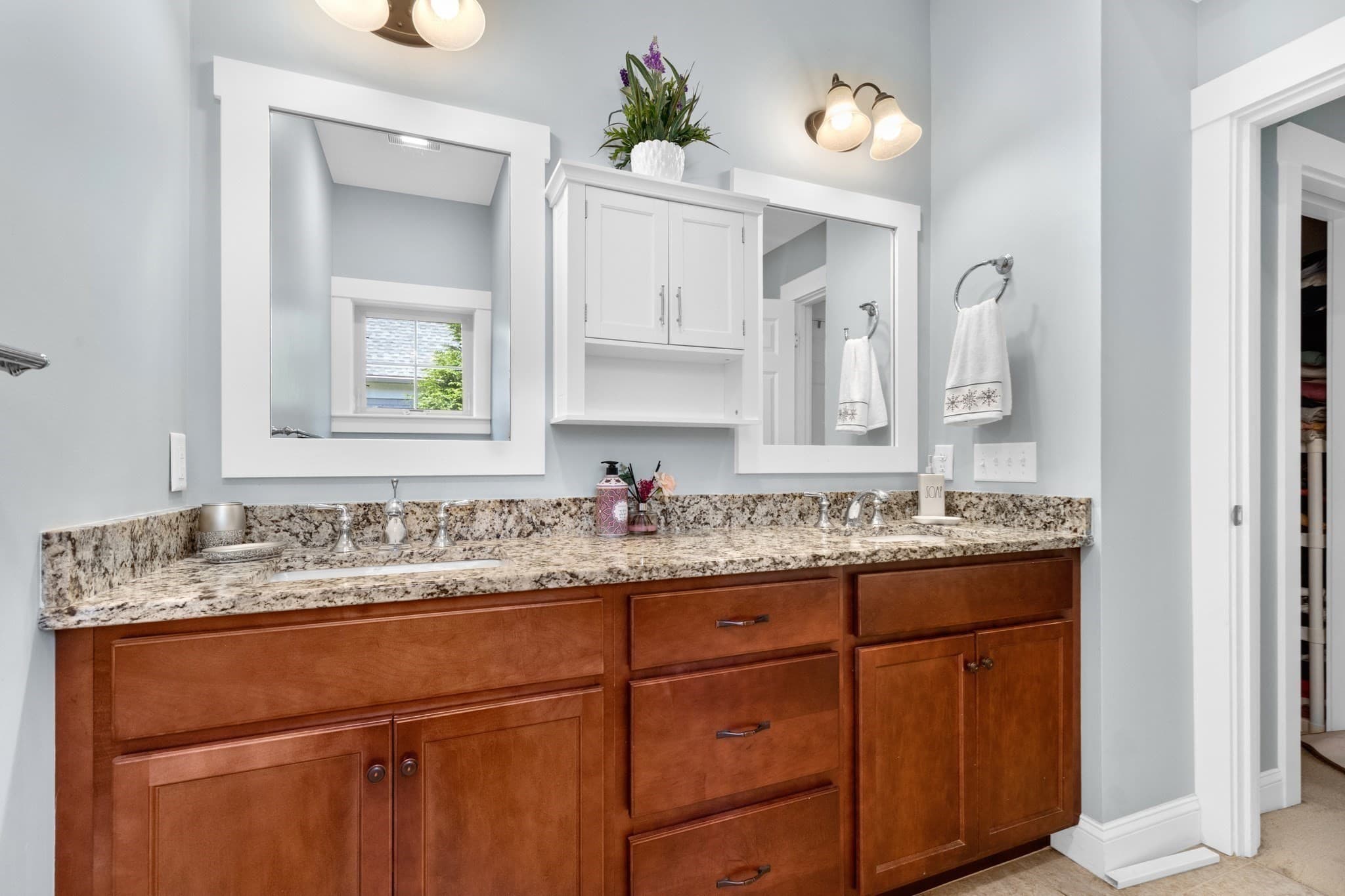 Single Family Residence at 15 Southview Way, Plymouth MA 02360, photo 15 of 36
