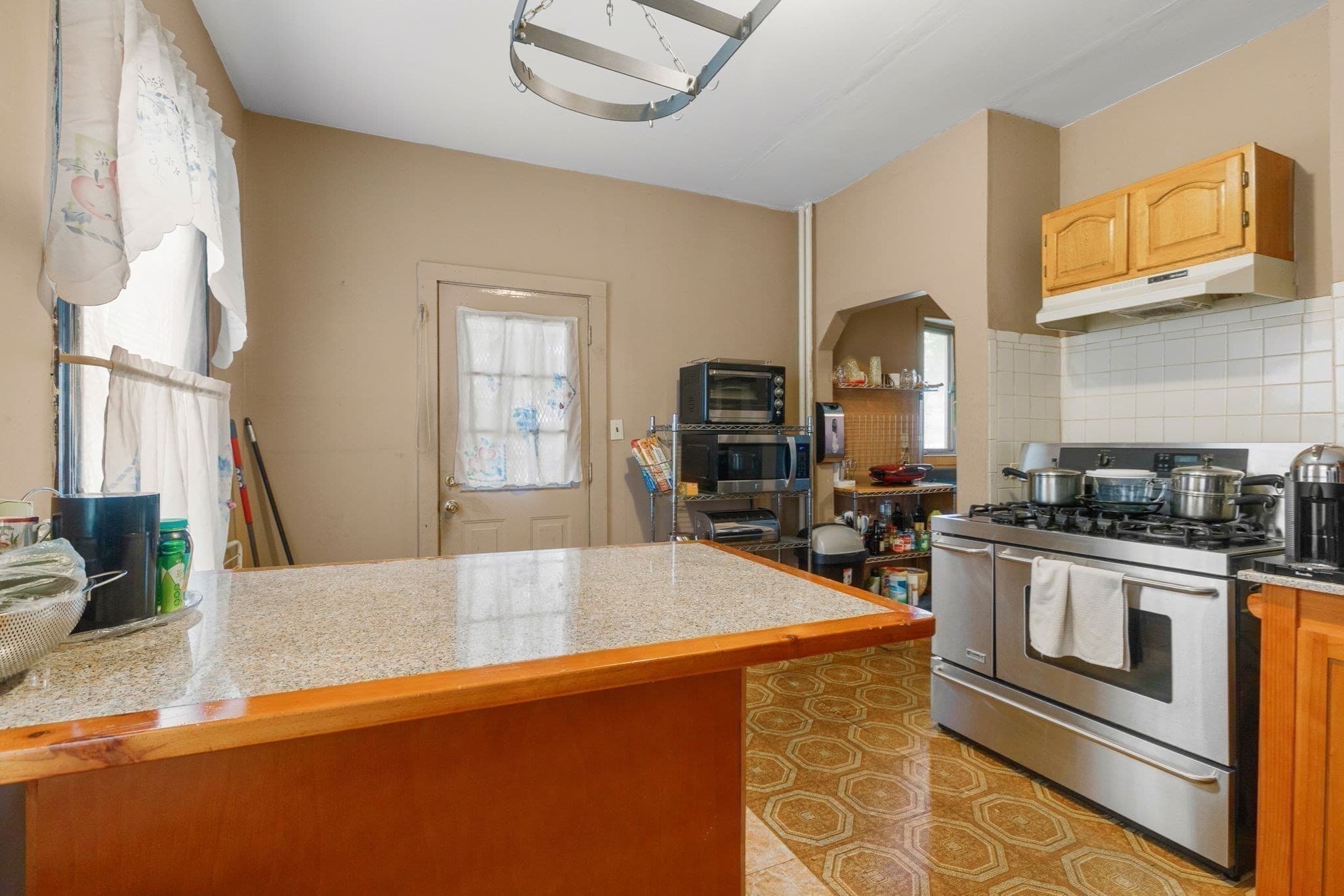 Single Family Residence at 54 Richfield St, Boston MA 02125, Boston, photo 14 of 42