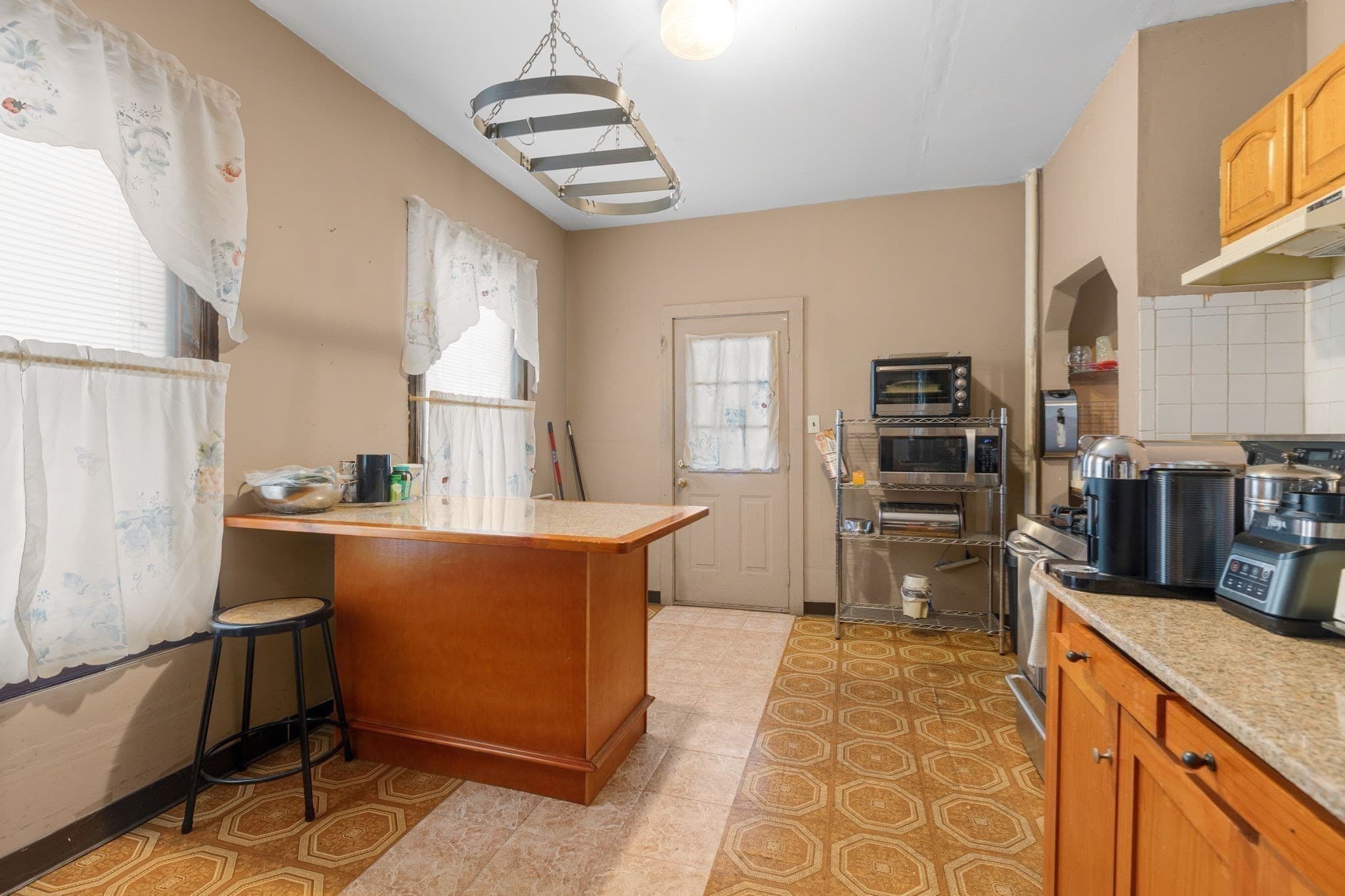 Single Family Residence at 54 Richfield St, Boston MA 02125, Boston, photo 18 of 42