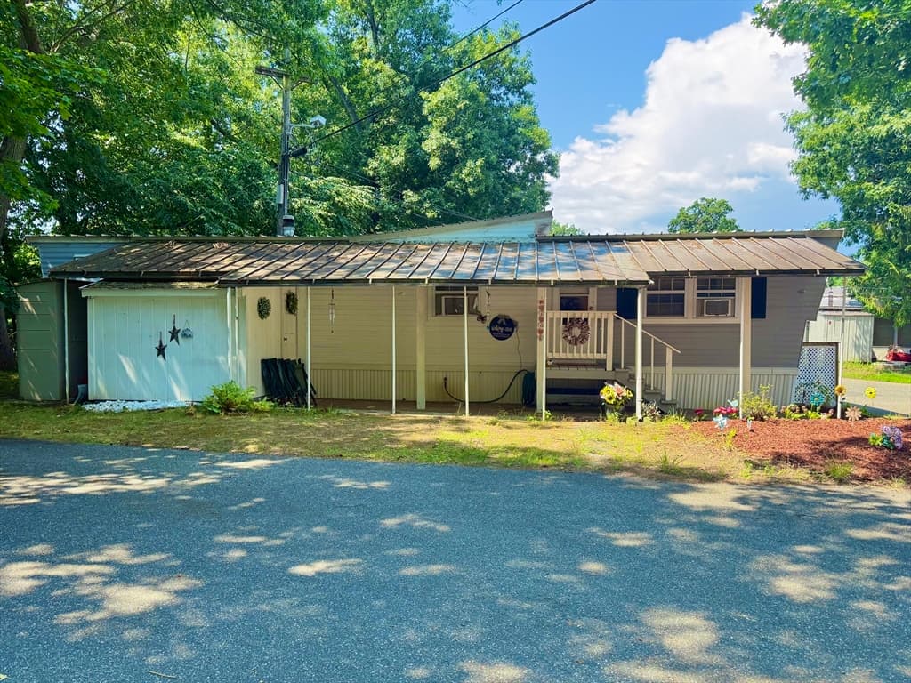 404 Southwick Rd # 19, Westfield MA 01085 photo 3
