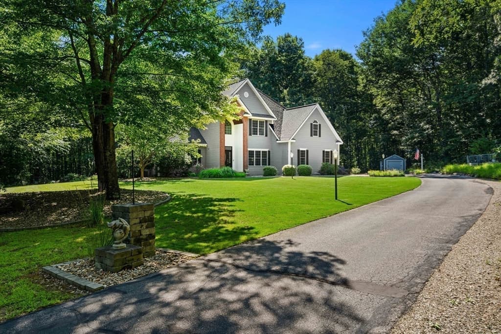 6 Evergreen Drive, Plaistow NH 03865 photo 32