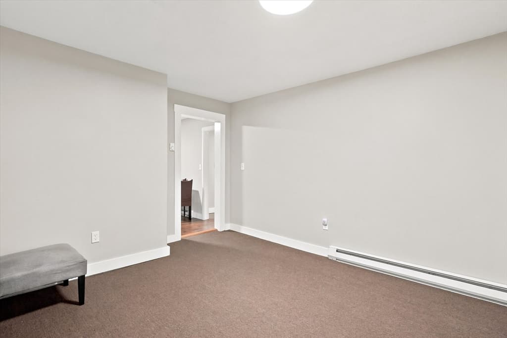 24 Walnut St, Fitchburg MA 01420 photo 15