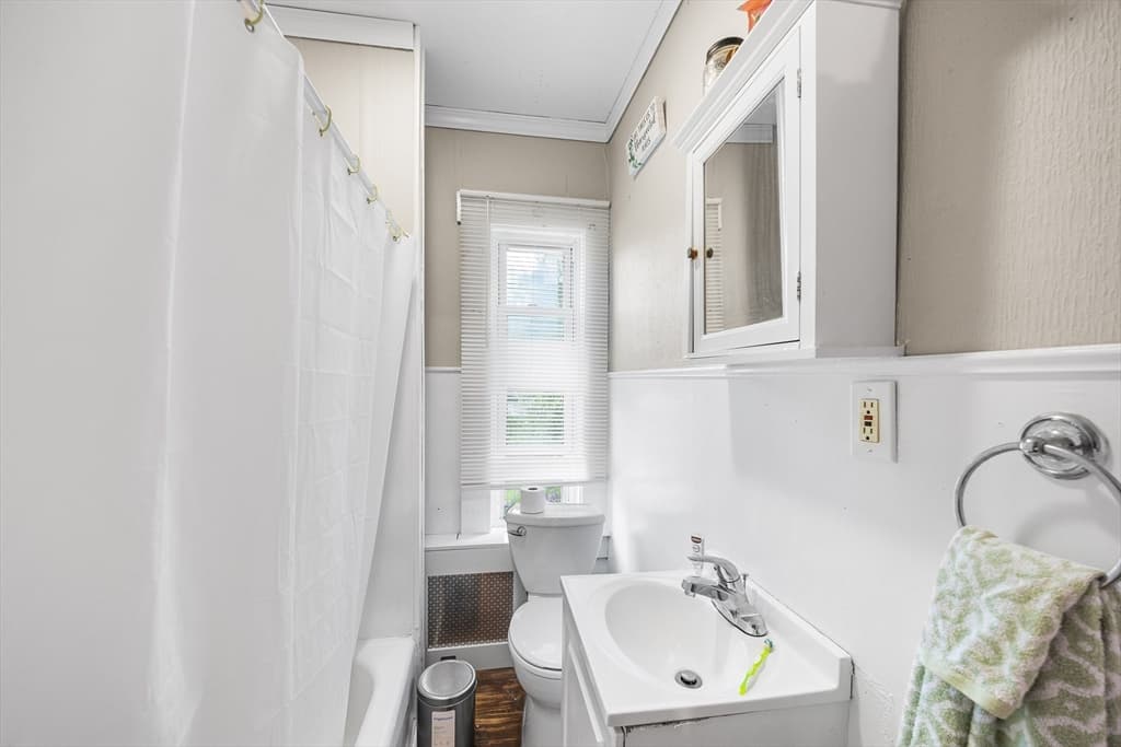 15 Cascade St, Fitchburg MA 01420 photo 10
