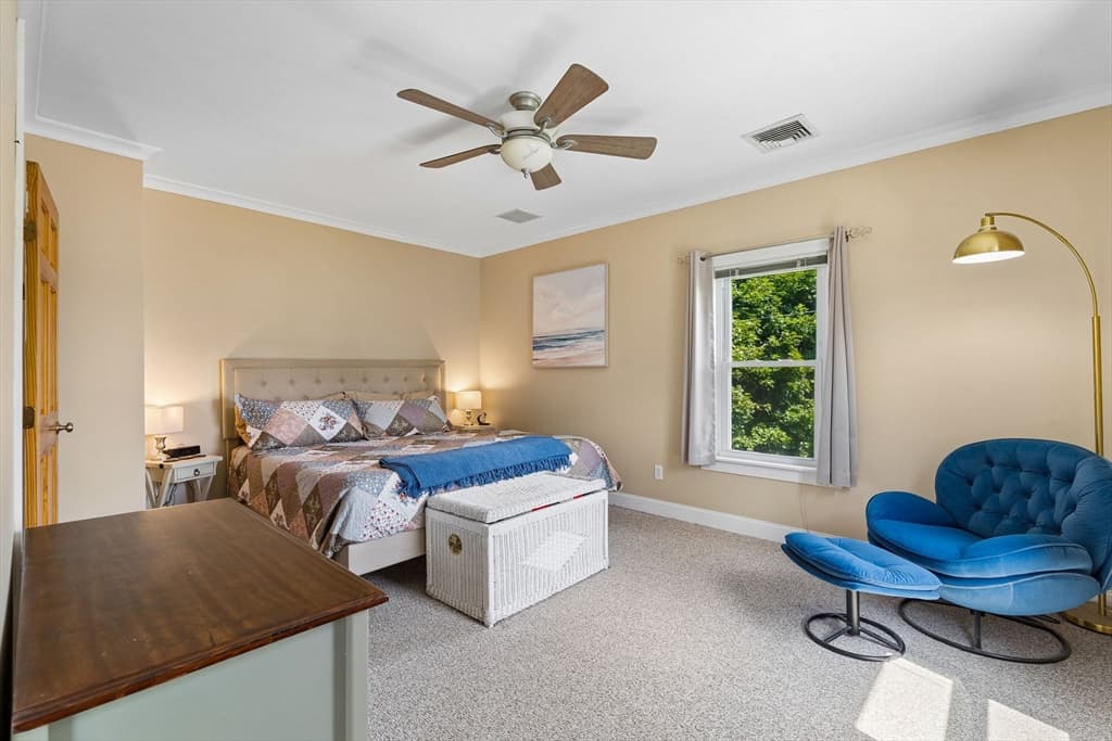 12 Leonard St, Milford MA 01757 photo 23