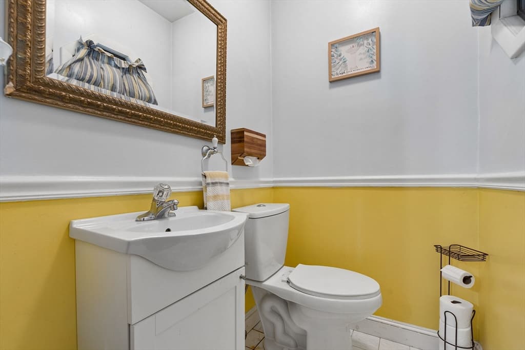 12 Leonard St, Milford MA 01757 photo 16