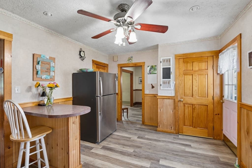 12 Leonard St, Milford MA 01757 photo 14