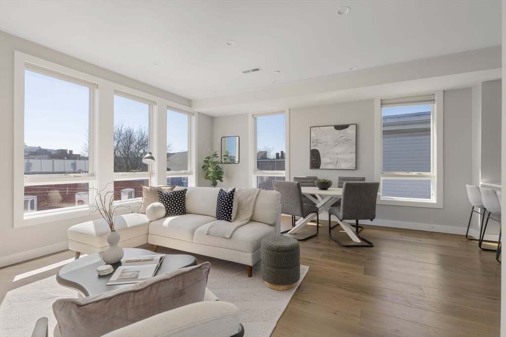 17 Chestnut # 3, Boston MA 02130