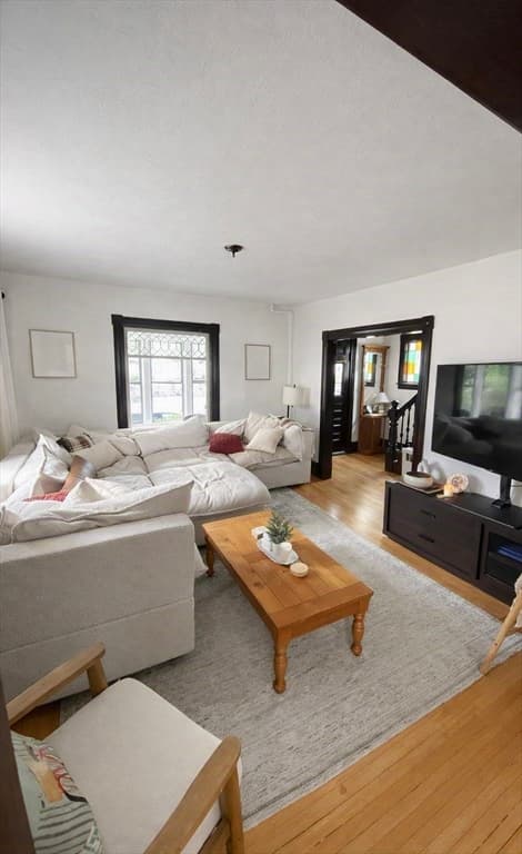 25 Parker Hill Ave, Milford MA 01757 photo 3