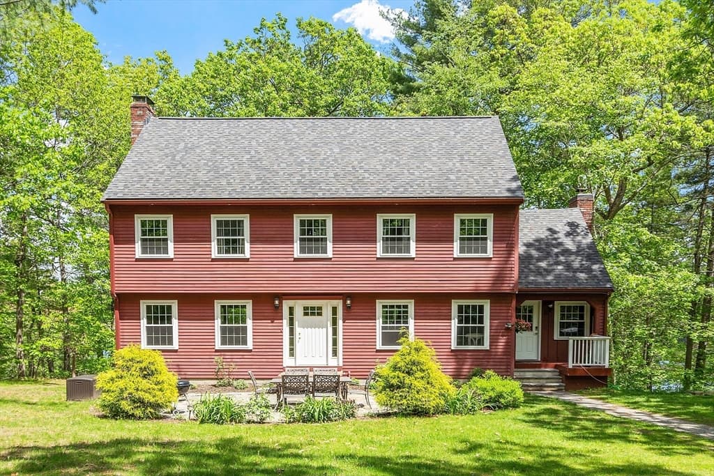 8 Scott Road, Littleton MA 01460 photo 3